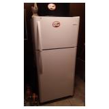 Frigidaire Refrigerator Freezer over Fridge