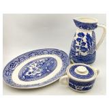 BLUE WILLOW PLATTER, PITCHER & SUGAR W/ 2 HANDLES
