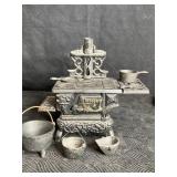 CAST-IRON MINIATURE CRESCENT WOOD COOK STOVE W/