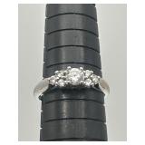 10K White Gold & Faux Diamonds Ring 1.8g