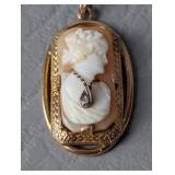 Vintage 1940's AMCO 10K Gold Filled Carved Shell