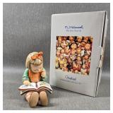 Goebel Hummel 'Book Worm' #8 Figurine w/Box