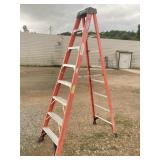 WERNER 8 FT. FIBERGLASS STEP LADDER