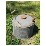 Vintage 2.5 Gallon ? Flower top Galvanized Gas