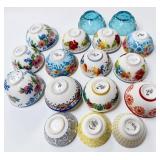 14 Pioneer Woman Ramekins/ Small Bowls w/ 3 Off