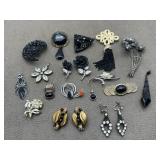 Pendants, Brooch Pins & Earrings Costume Jewelry