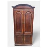 Entertainment Center / Armoir