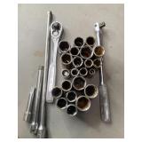 1/2 IN. DRIVE SOCKET WRENCHES, BREAKER BAR,