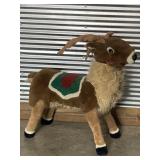 STUFFED REINDEER W/ METAL FRAME DECOR