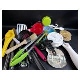 Lot of Kitchen Utensils & Measuring Spoons/ Cups