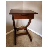Small Computer Desk Modern Construction
