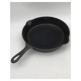 VINTAGE GRISWOLD CAST-IRON SKILLET 710L