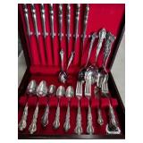1847 Rogers IS Flatware Heritage 45+ Pieces in