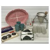 Kitchen Vintage & Modern Turtle Cutting Board,