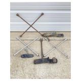 4-WAY LUG WRENCHES, BALL JOINT REMOVER, REAR VIEW