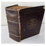 BIG 1931 Websters International Dictionary w