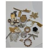 VTG BROOCHES & OTHER JEWELRY