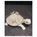 LENOX PORCELAIN A SWEET SUMMER TURTLE W/