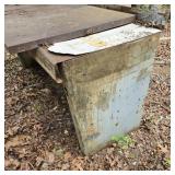 Heavy-Duty Table w/ Tabletop