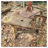 Heavy-Duty Table w/ Pipe Vises