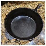 Cast Iron #8 10" Chicken Fryer