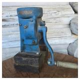 Royal Blue Junior No. 33 Cream Separator Base