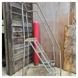 Rolling Industrial Safety Ladder