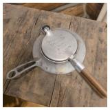 Rustad Co. Scandinavian Krumkake Maker