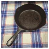 Cast Iron #5 8" Y Skillet