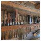 Lot of Vintage Wood Handle Screwdrivers