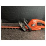 BLACK & DECKER 110 ELECTRIC HEDGE TRIMMER