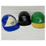 3 MLB Vintage 1969 Oakland Aï¿½s , Toronto Bluejays