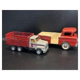 ERTL Cattle Livestock Hauler & 60