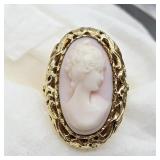 14k YELLOW GOLD HAND CARVED CAMEO RING SZ 6.75