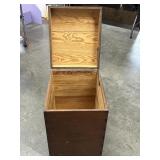 Vintage Solid Wood Dovetail Box / Chest 26x19x16