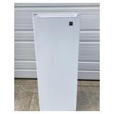 RCA UPRIGHT FREEZER WORKING