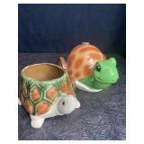 TURTLE YARD/GARDEN SPRINKLER & POTTERY TURTLE