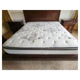 King Size Mattress Solstice Sleep Very Clean