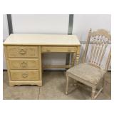 DESK W/ SIDE CHAIR