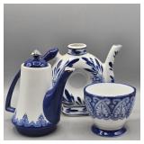 BOMBAY TEA POTS & CUP