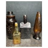 BRIWN GLASS BOTTLES E.C. BOOZï¿½S OLD CABIN