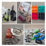 BAKERS DELIGHT: COOKIE CUTTERS, PANCAKE MOLDS,