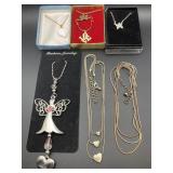 4 FASHION JEWELRY NECKLACES & PENDANT