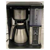 NINJA COFFEE MAKER POT OR SINGLE CUP LIKE NEW BUT