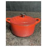 LeCREUSET MINI ROUND STONEWARE COCOTTE