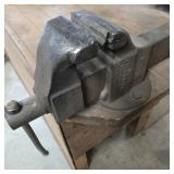 The Columbian Vise Mfg. Co. 5" Vise #505
