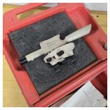 David White Instruments Builder