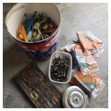 Vintage TinkerToys w/ Drawer Pulls / Misc.