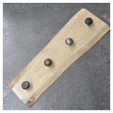 NATURAL WOOD & ANTIQUE DOOR KNOB COAT HANGER 32"