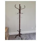 Wooden Coat Rack Top Swivels